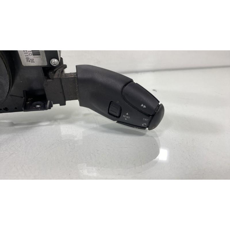 Com (Bloc Contacteur Tournant+Commodo Essuie Glace+Commodo Phare) PEUGEOT 207 Photo n°11