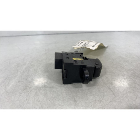 Interrupteur de leve vitre avant droit HYUNDAI SATELLITE 1 Photo n°1
