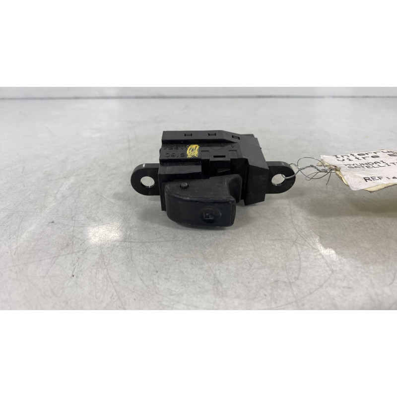 Interrupteur de leve vitre avant droit HYUNDAI SATELLITE 1 Photo n°3