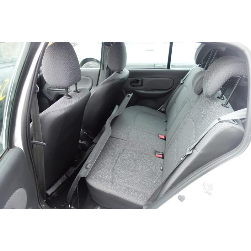 Volant RENAULT CLIO 2 CAMPUS Photo n°6