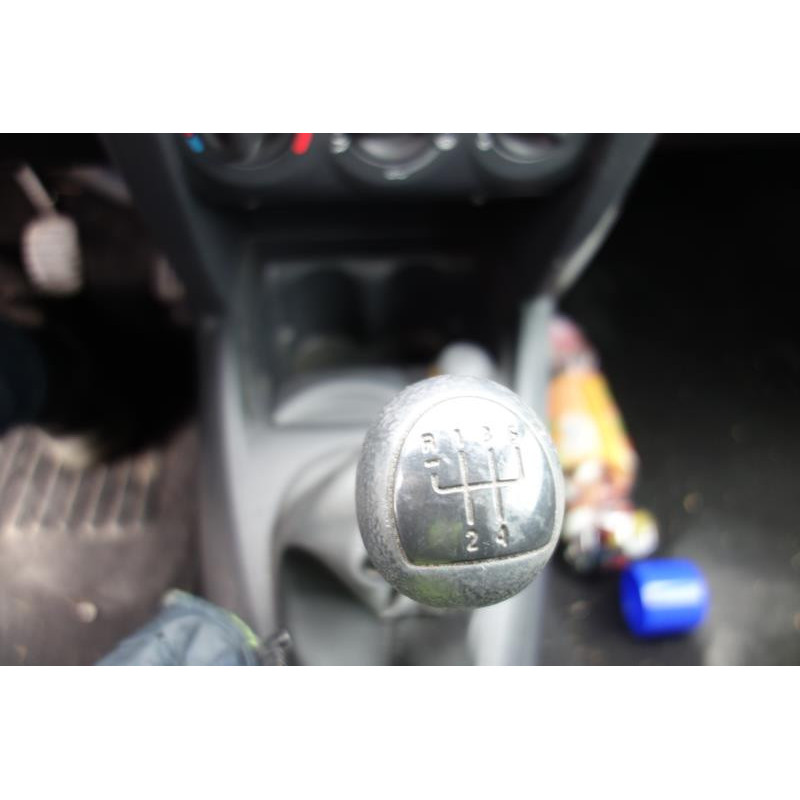 Volant RENAULT CLIO 2 CAMPUS Photo n°8