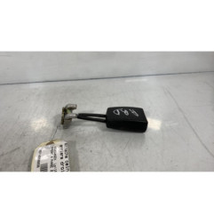 Attache ceinture arriere droit VOLKSWAGEN PASSAT 4 Photo n°1