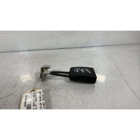 Attache ceinture arriere droit VOLKSWAGEN PASSAT 4 Photo n°1