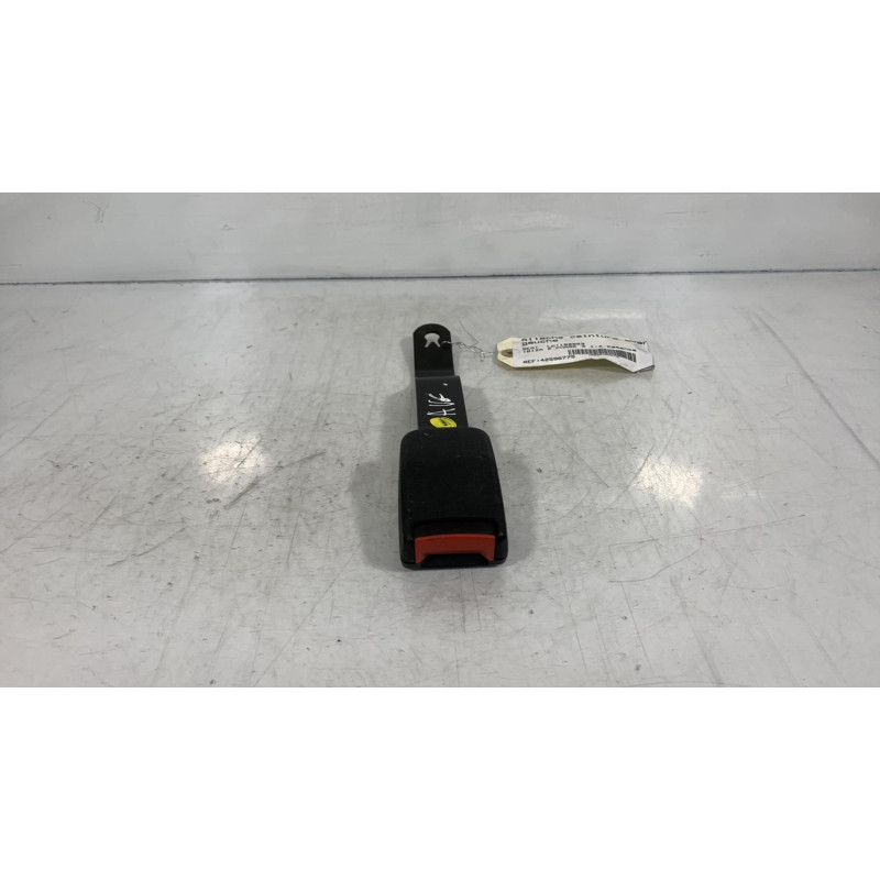 Attache ceinture avant gauche SEAT IBIZA 2 Photo n°2