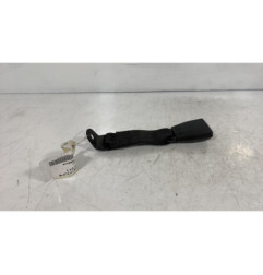 Attache ceinture arriere droit FORD FIESTA 2