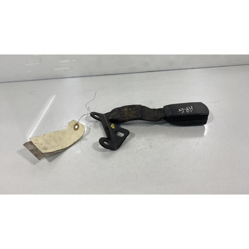 Attache ceinture arriere gauche OPEL FRONTERA B Photo n°3