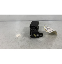 Attache ceinture arriere droit FORD MONDEO 3