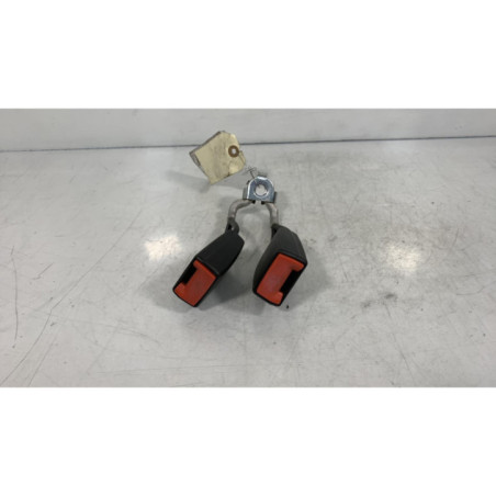Attache ceinture arriere gauche SKODA FABIA 1 Photo n°1