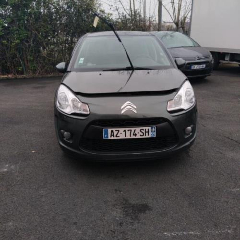 Feu arriere secondaire gauche (feux) CITROEN C3 2 Photo n°3