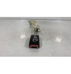 Attache ceinture arriere droit AUDI A4 2 Photo n°1