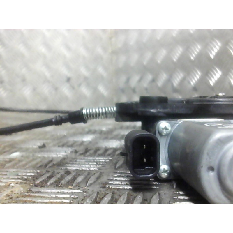 Leve vitre electrique avant droit ALFA ROMEO 159 Photo n°1