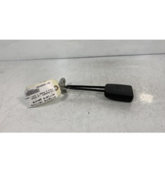 Attache ceinture arriere gauche VOLKSWAGEN POLO 2