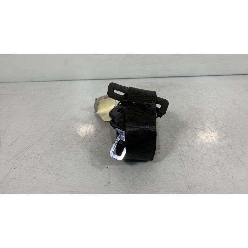 Ceinture arriere gauche OPEL CORSA B Photo n°3