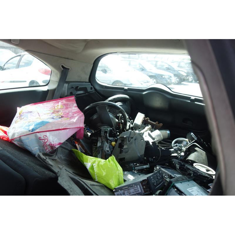 Porte avant droit RENAULT MEGANE 2 Photo n°7