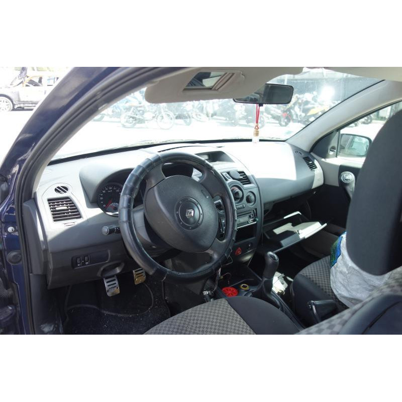 Porte avant droit RENAULT MEGANE 2 Photo n°9