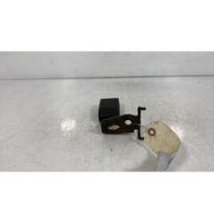 Attache ceinture arriere droit RENAULT MEGANE 2