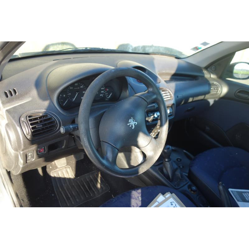Ceinture arriere droit PEUGEOT 206 Photo n°7