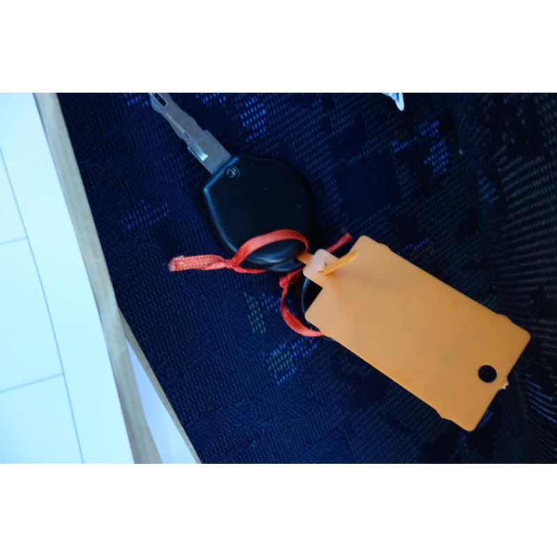 Ceinture arriere droit PEUGEOT 206 Photo n°9