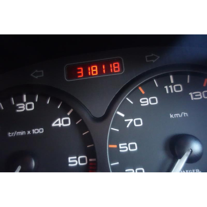 Ceinture arriere droit PEUGEOT 206 Photo n°10