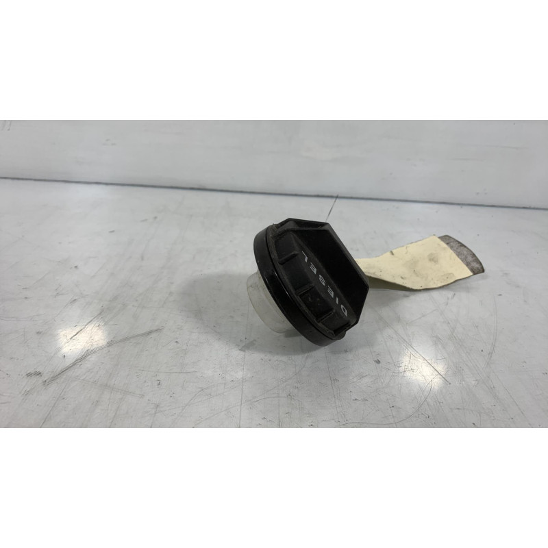 Bouchon de carburant KIA CEE-D 2 Photo n°1