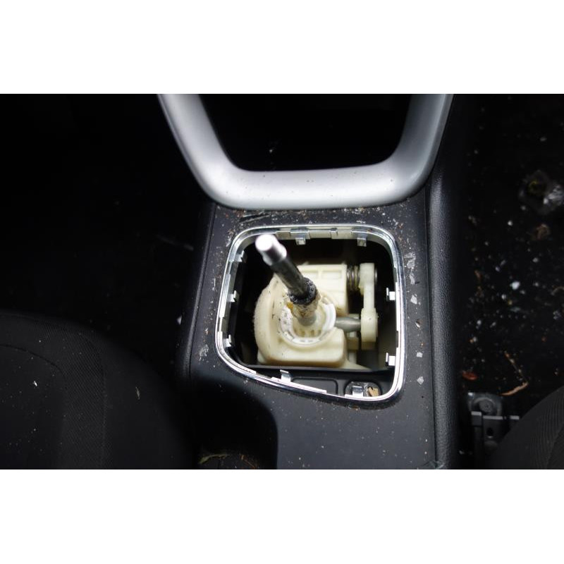 Bouchon de carburant KIA CEE-D 2 Photo n°12