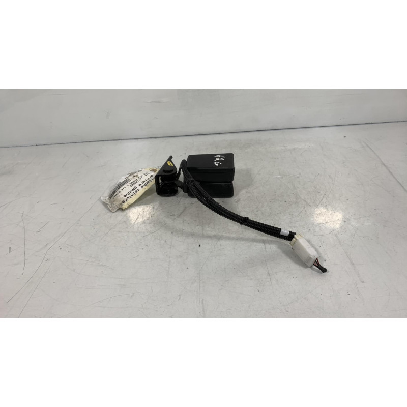 Attache ceinture arriere gauche KIA CEE-D 2 Photo n°3