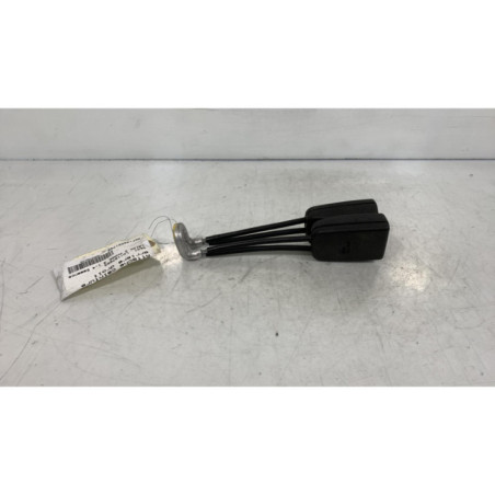 Attache ceinture arriere droit SEAT IBIZA 2 Photo n°1
