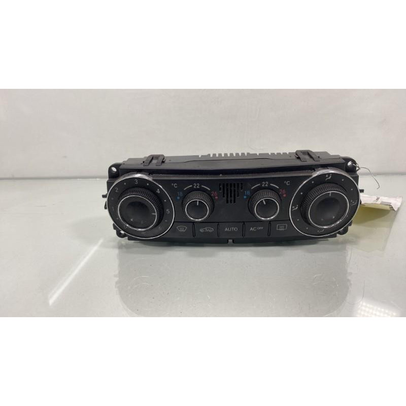 Commande chauffage MERCEDES CLASSE C 203 Photo n°2