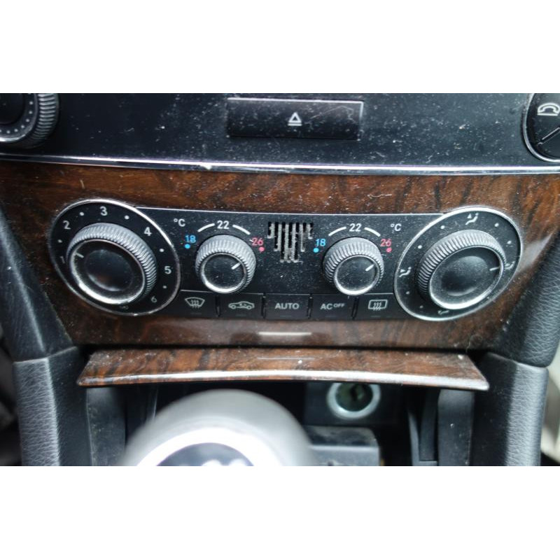 Commande chauffage MERCEDES CLASSE C 203 Photo n°9