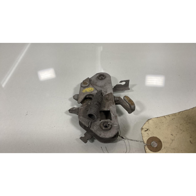Fermeture de capot RENAULT R19 Photo n°2