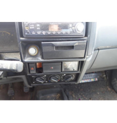 Fermeture de capot RENAULT R19