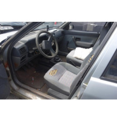 Fermeture de capot RENAULT R19