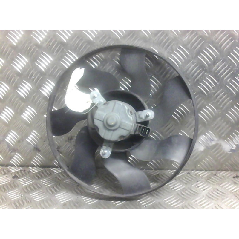 Moto ventilateur radiateur CITROEN XANTIA Photo n°2
