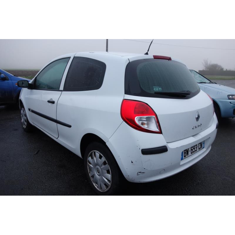 Leve vitre electrique avant gauche RENAULT CLIO 3 Photo n°6