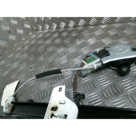 Leve vitre electrique avant gauche CHEVROLET SPARK Photo n°1