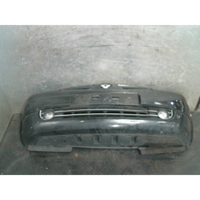 Pare choc avant RENAULT MEGANE 2 Photo n°4