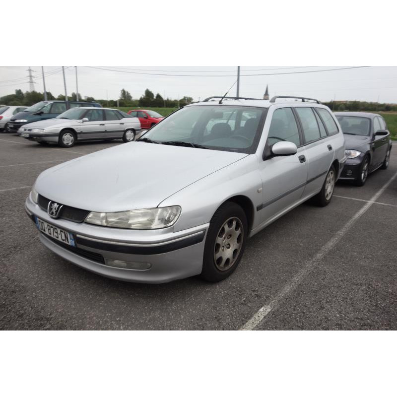 Ceinture arriere droit PEUGEOT 406 Photo n°4