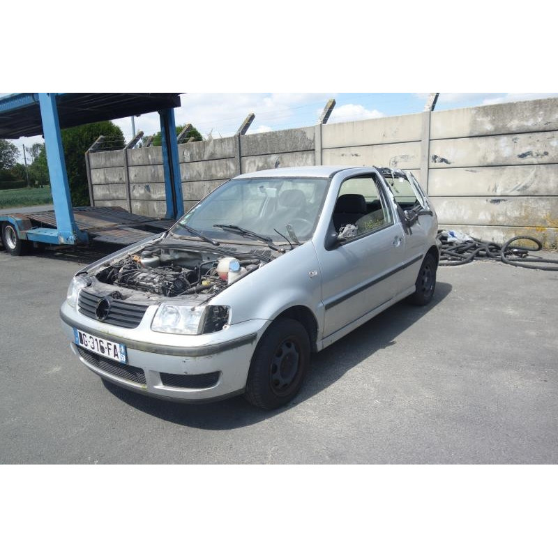 Serrure avant droit VOLKSWAGEN POLO 3 Photo n°4