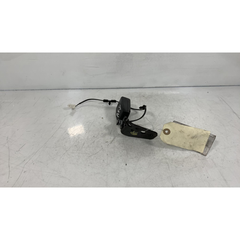 Attache ceinture arriere droit PEUGEOT 508 1 SW Photo n°1