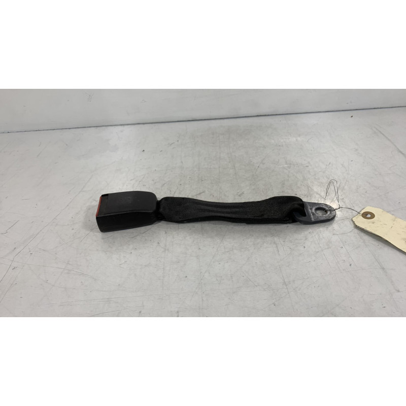 Attache ceinture arriere gauche CITROEN AX Photo n°2