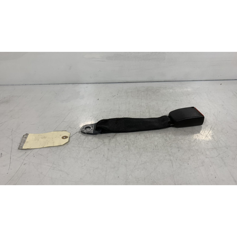 Attache ceinture arriere gauche CITROEN AX Photo n°3