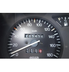Attache ceinture arriere gauche CITROEN AX