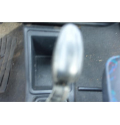 Attache ceinture arriere gauche CITROEN AX