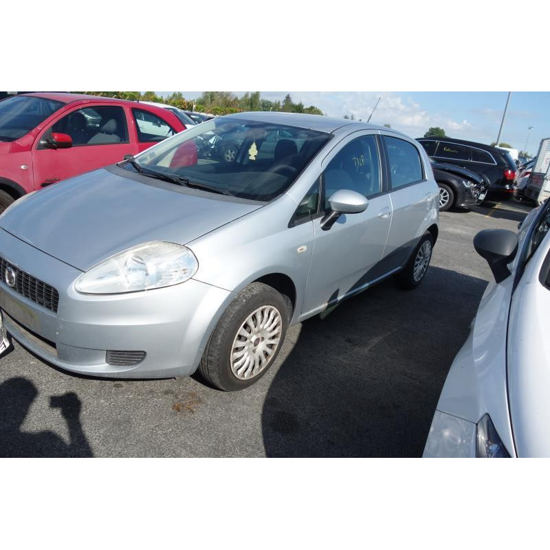 Etrier avant gauche (freinage) FIAT GRANDE PUNTO Photo n°3