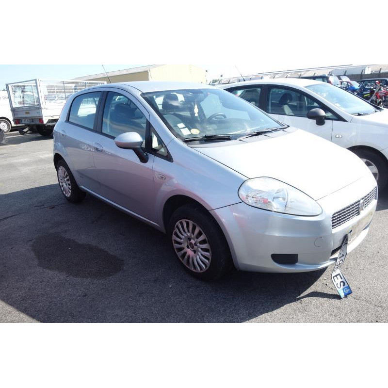Etrier avant gauche (freinage) FIAT GRANDE PUNTO Photo n°4
