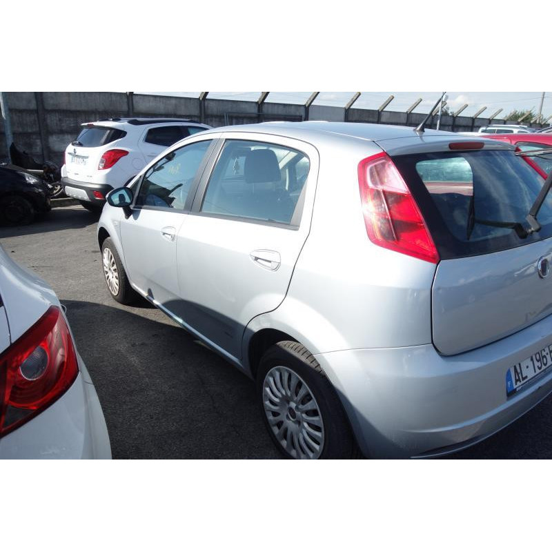 Etrier avant gauche (freinage) FIAT GRANDE PUNTO Photo n°6