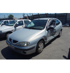 Ceinture arriere centrale RENAULT MEGANE 1