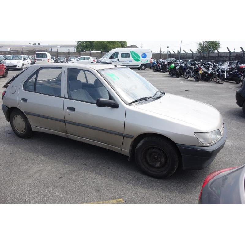Aile avant gauche PEUGEOT 306 Photo n°4