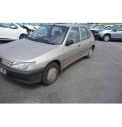 Aile avant gauche PEUGEOT 306