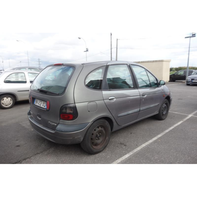 Calandre RENAULT SCENIC 1 Photo n°10